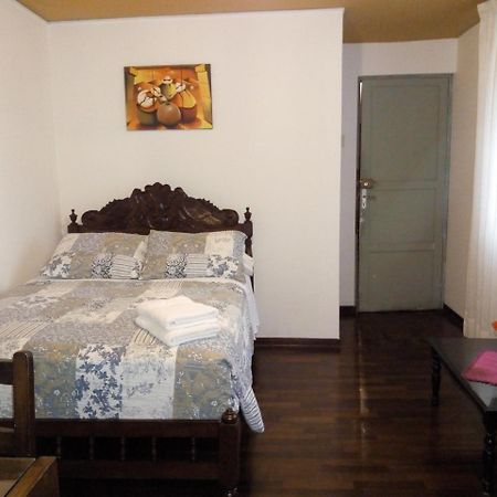Nydia'S Trujillo City Hostel Extérieur photo