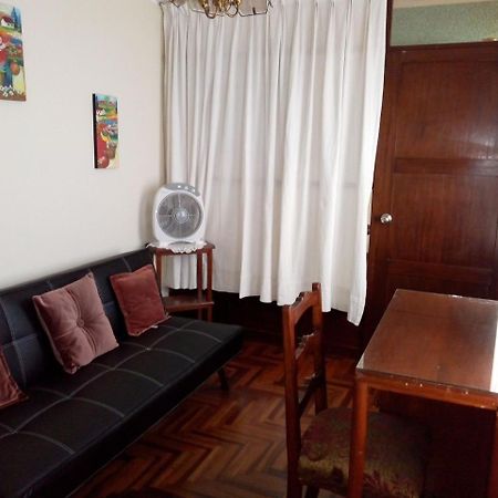 Nydia'S Trujillo City Hostel Extérieur photo